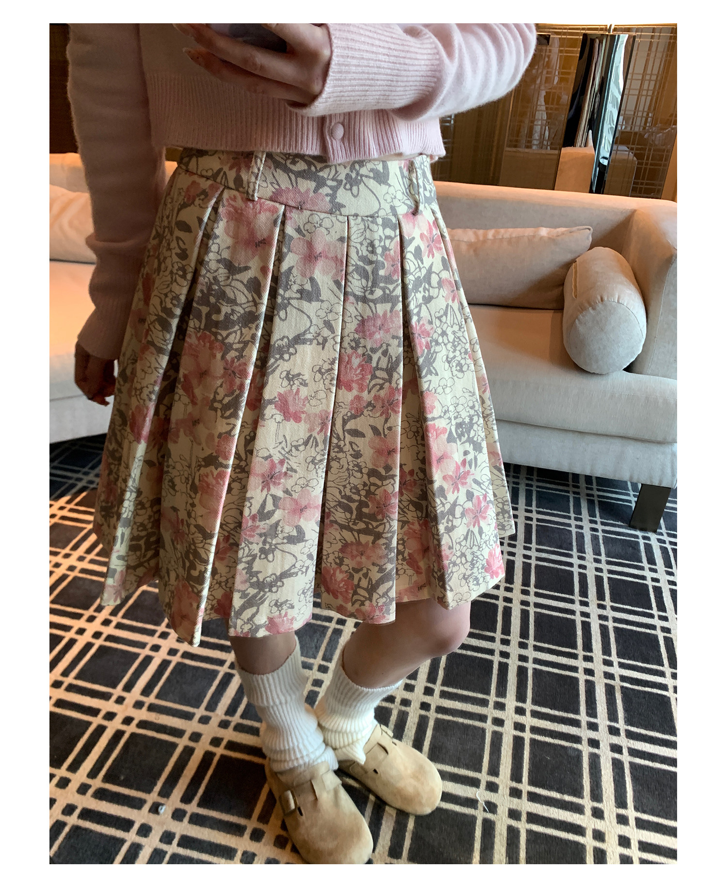 Women’s Vintage Floral Pleated A-Line Skirt 2026 Spring High Waist Slimming Short Skirt