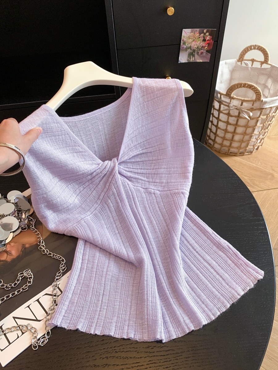 French Style V-Neck Twist Knit Tank Top for Women - Image 4