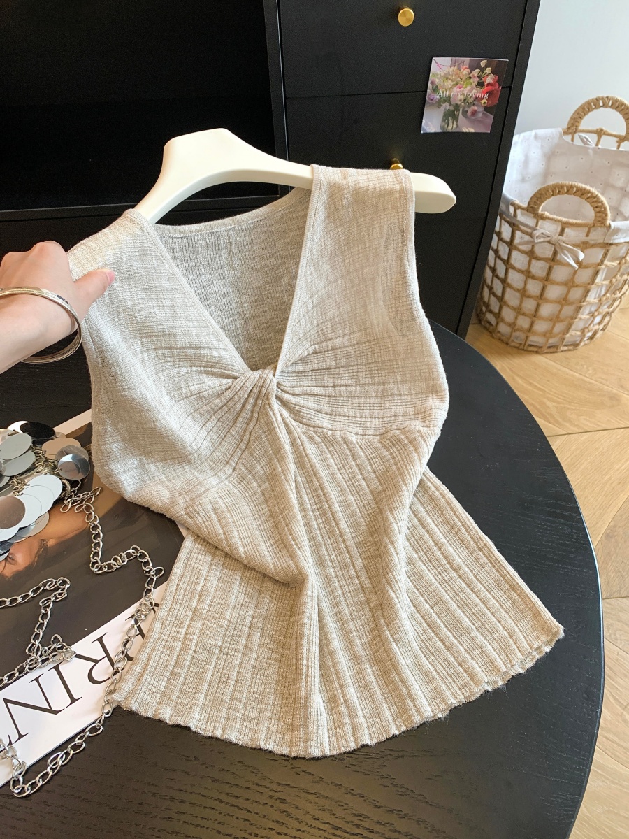 French Style V-Neck Twist Knit Tank Top for Women